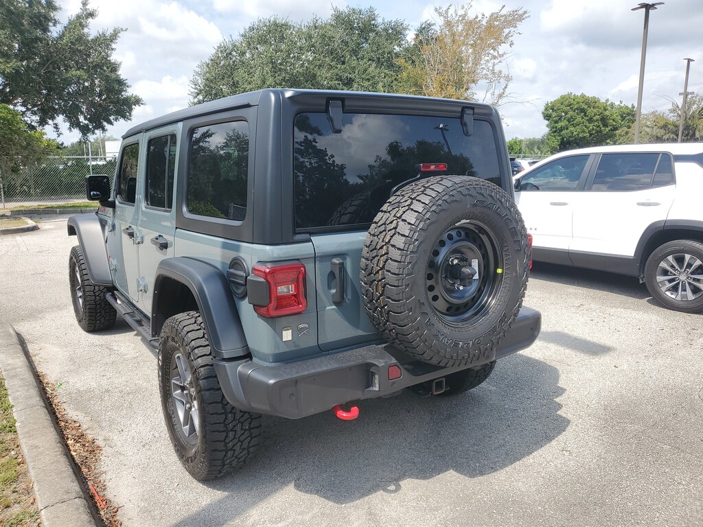Used 2024 Jeep Wrangler Rubicon SUV