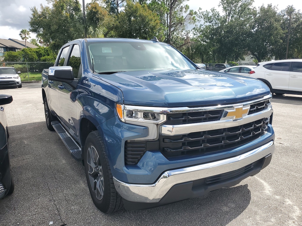 Used 2024 Chevrolet Silverado 1500 LT w/1LT Truck Crew Cab