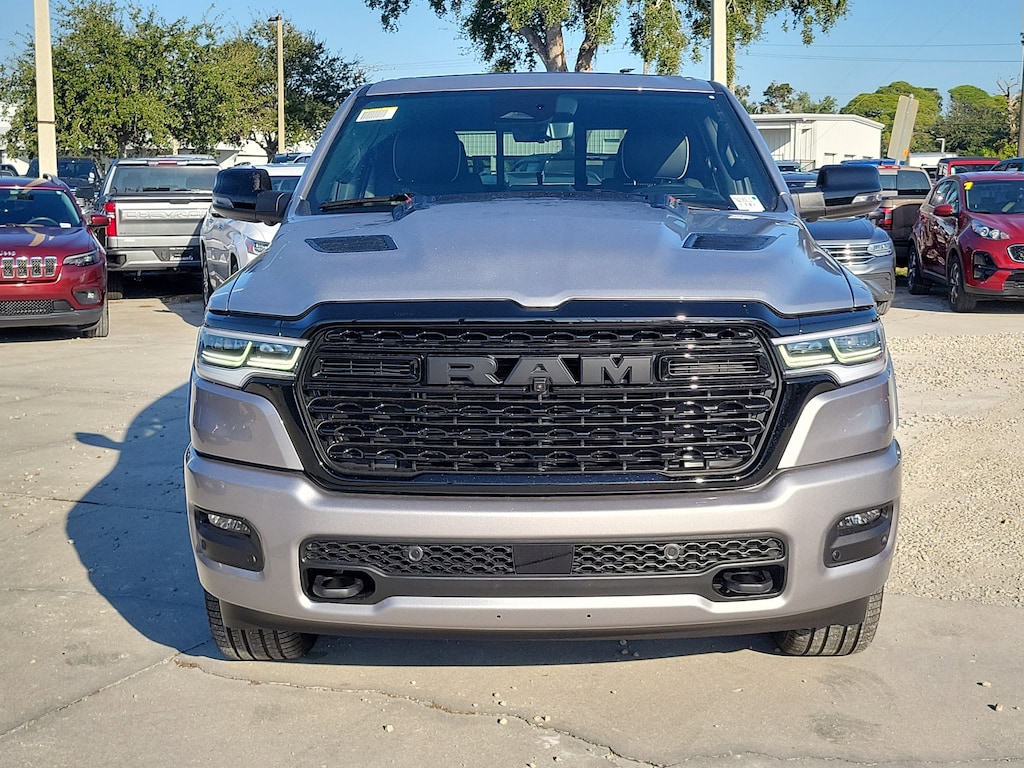New 2026 Ram 1500 Limited Limited 4x4 Crew Cab 57 Box