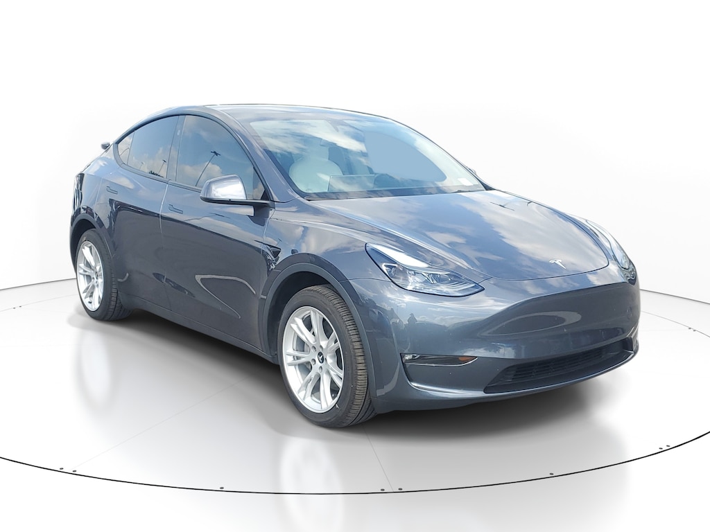 Used 2023 Tesla Model Y Long Range SUV