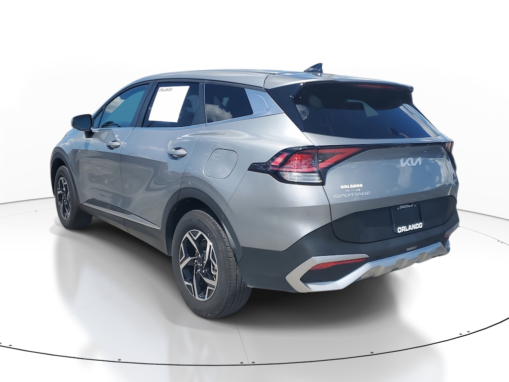 Used 2024 Kia Sportage LX SUV