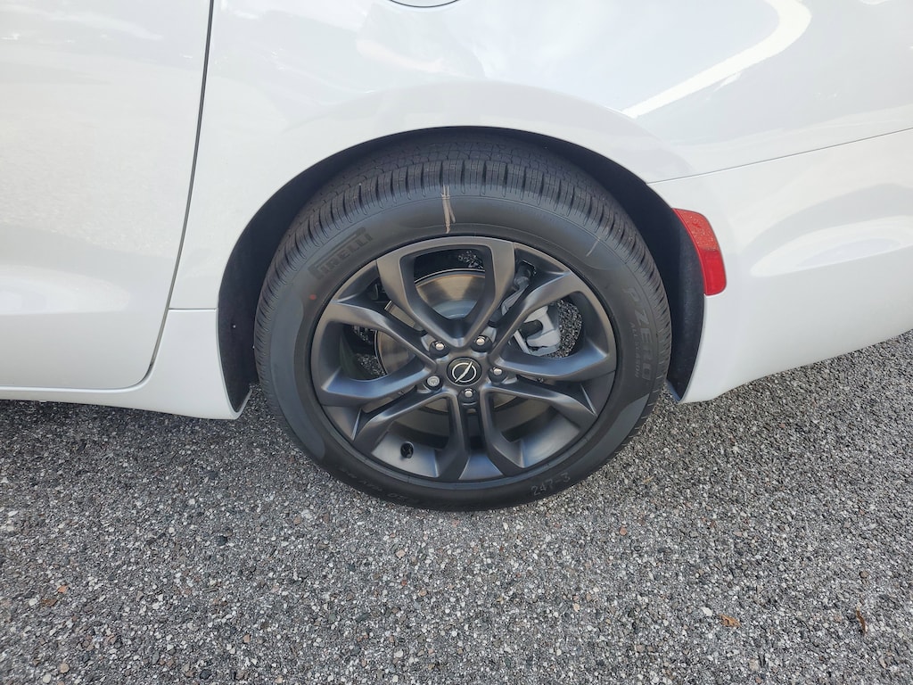 New 2026 Chrysler Pacifica Select Select FWD