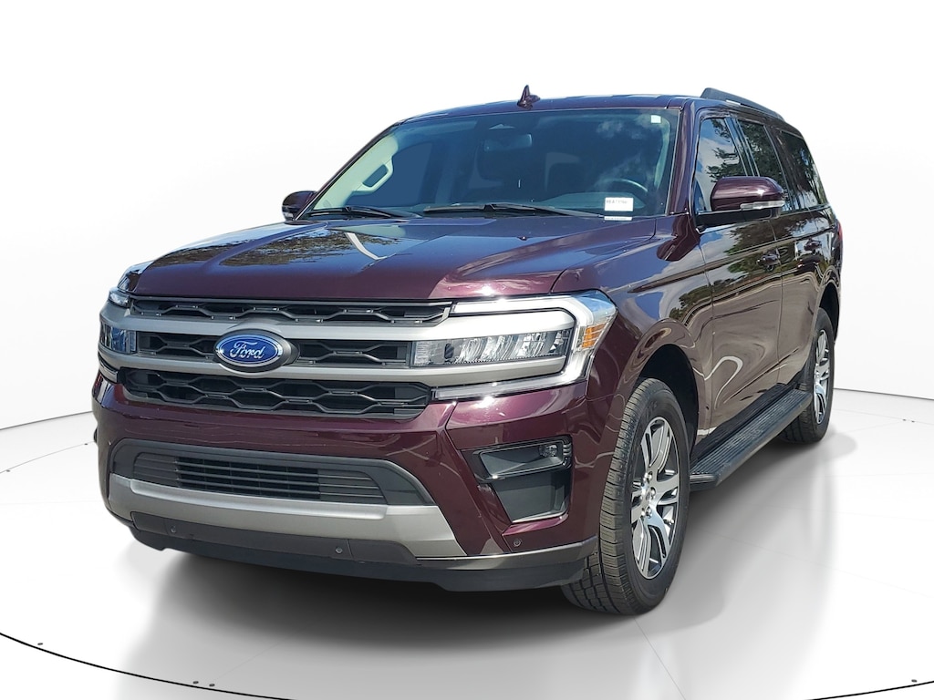 Used 2024 Ford Expedition XLT SUV