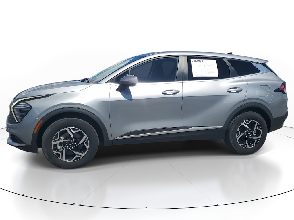 Used 2024 Kia Sportage LX SUV
