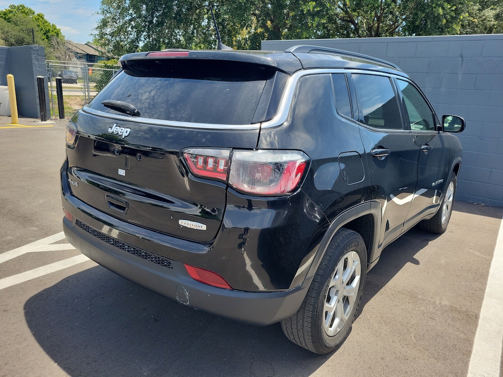 Used 2024 Jeep Compass Latitude SUV