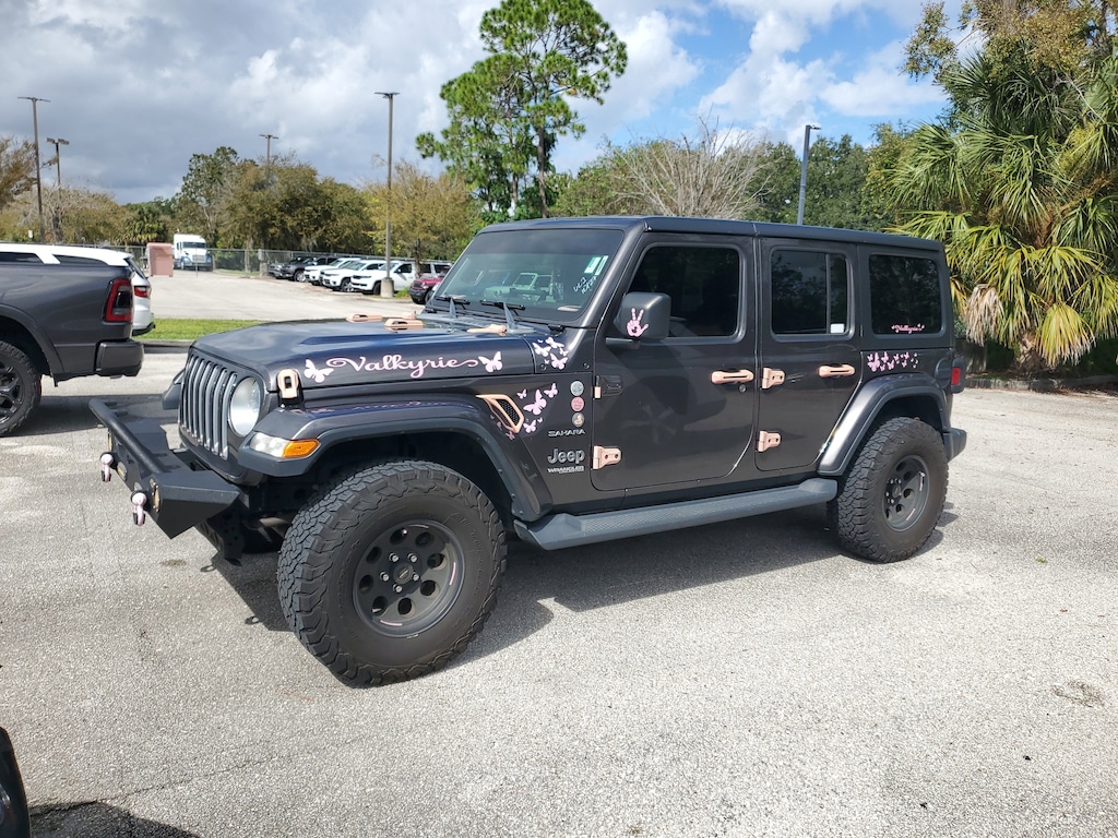 Used 2020 Jeep Wrangler Unlimited Sahara SUV