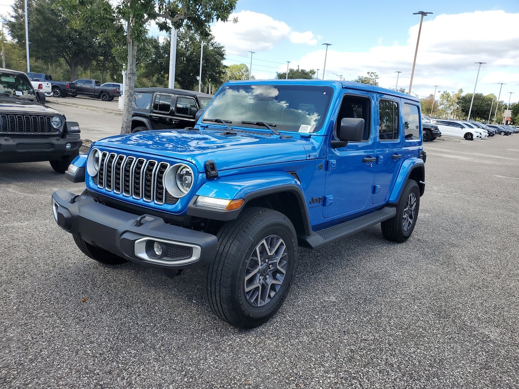 New 2026 Jeep Wrangler Sahara Sahara 4x4