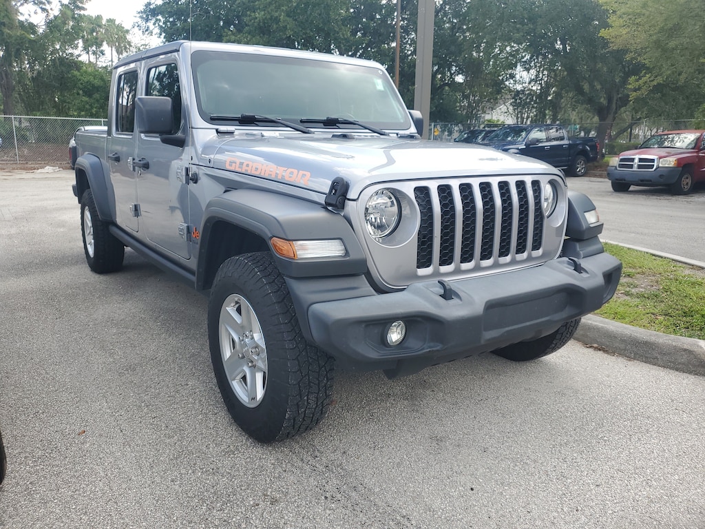 Used 2020 Jeep Gladiator Sport Truck Crew Cab