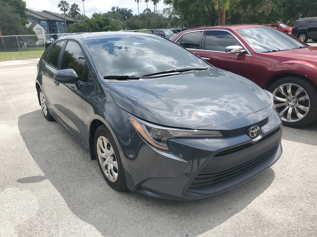 Used 2025 Toyota Corolla LE Sedan
