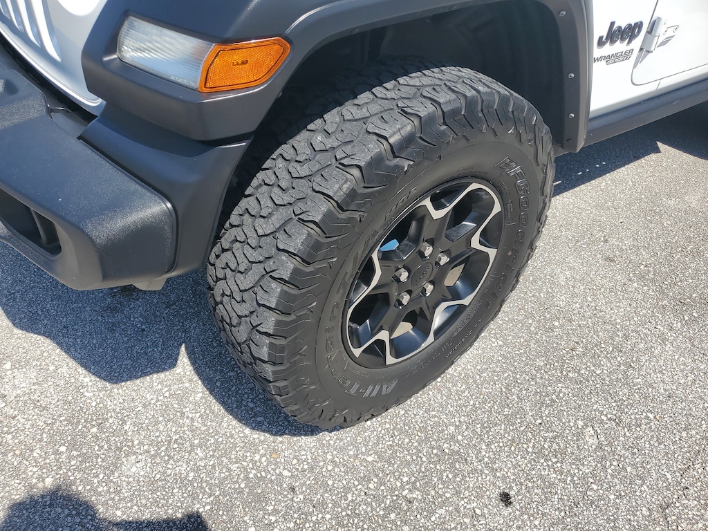 Used 2021 Jeep Wrangler Sport SUV