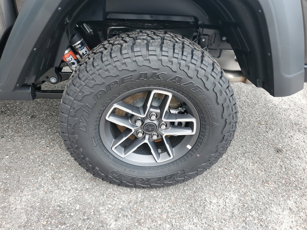 New 2025 Jeep Gladiator Mojave Mojave 4x4