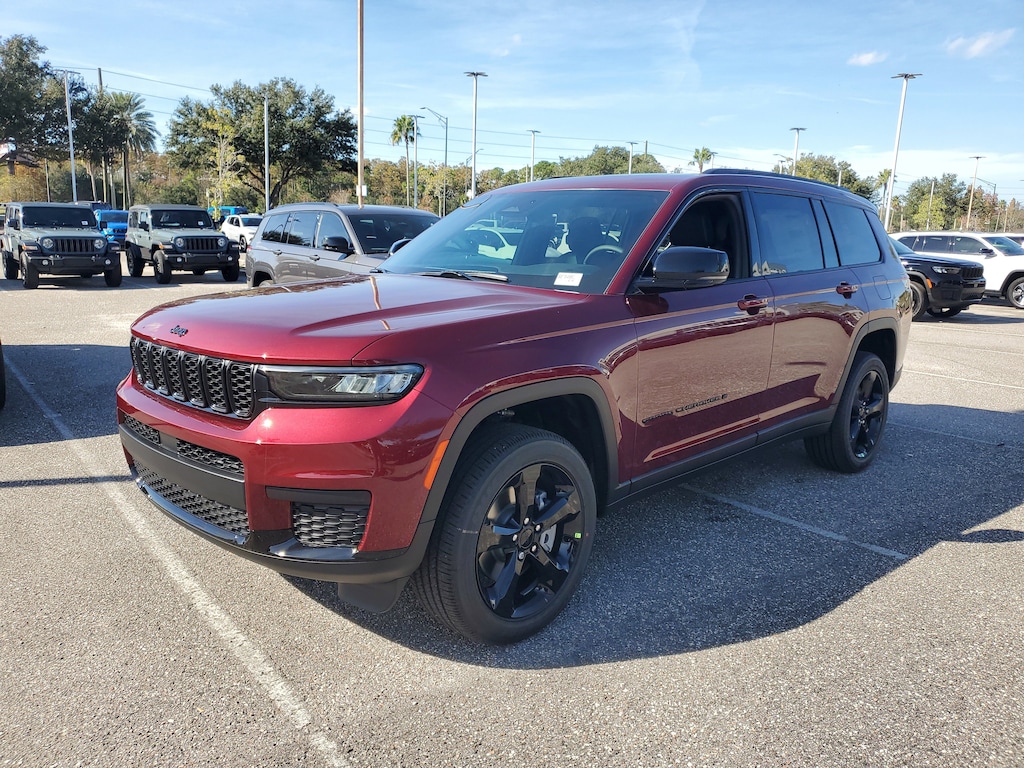 New 2025 Jeep Grand Cherokee L Altitude X Altitude X 4x2