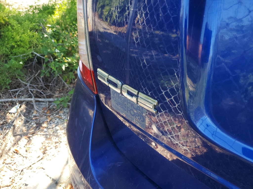 Used 2013 Ford Edge SE SUV