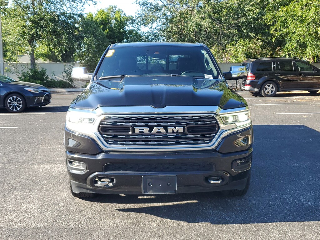 2023 Ram 1500 Limited photo 3