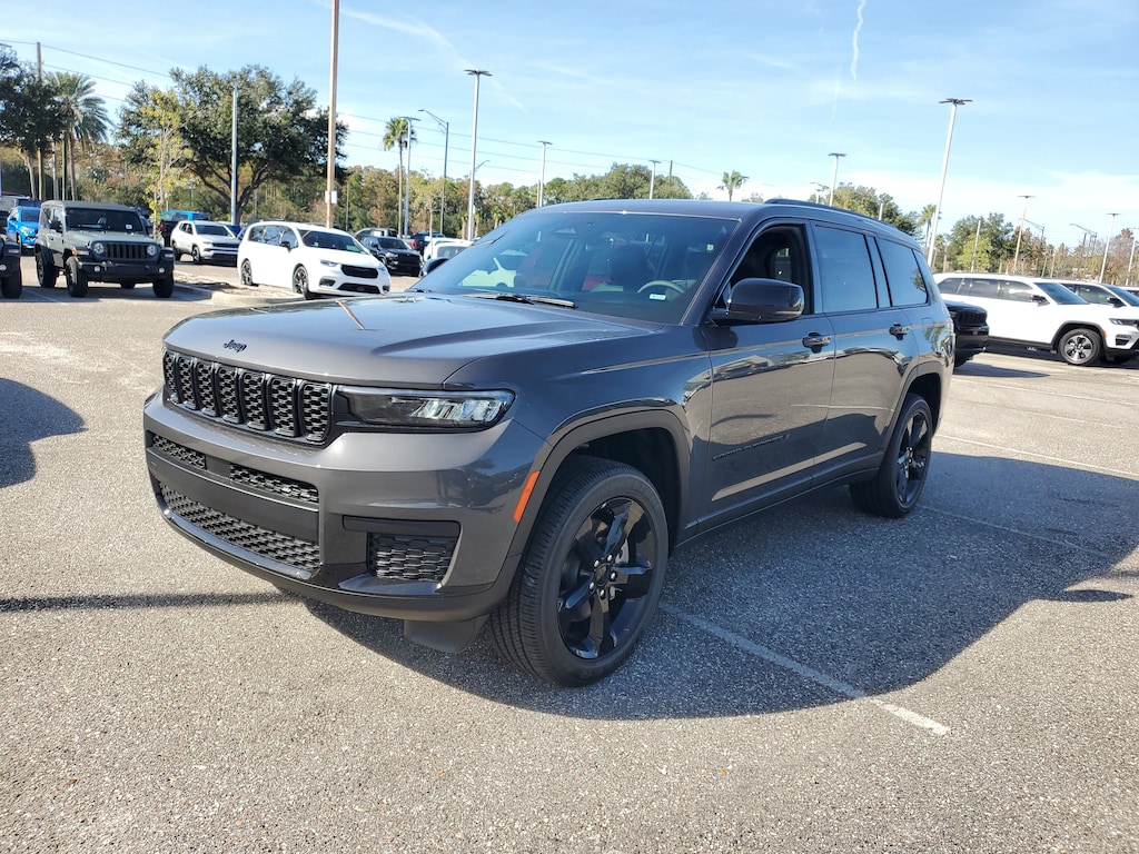 New 2025 Jeep Grand Cherokee L Altitude X Altitude X 4x2
