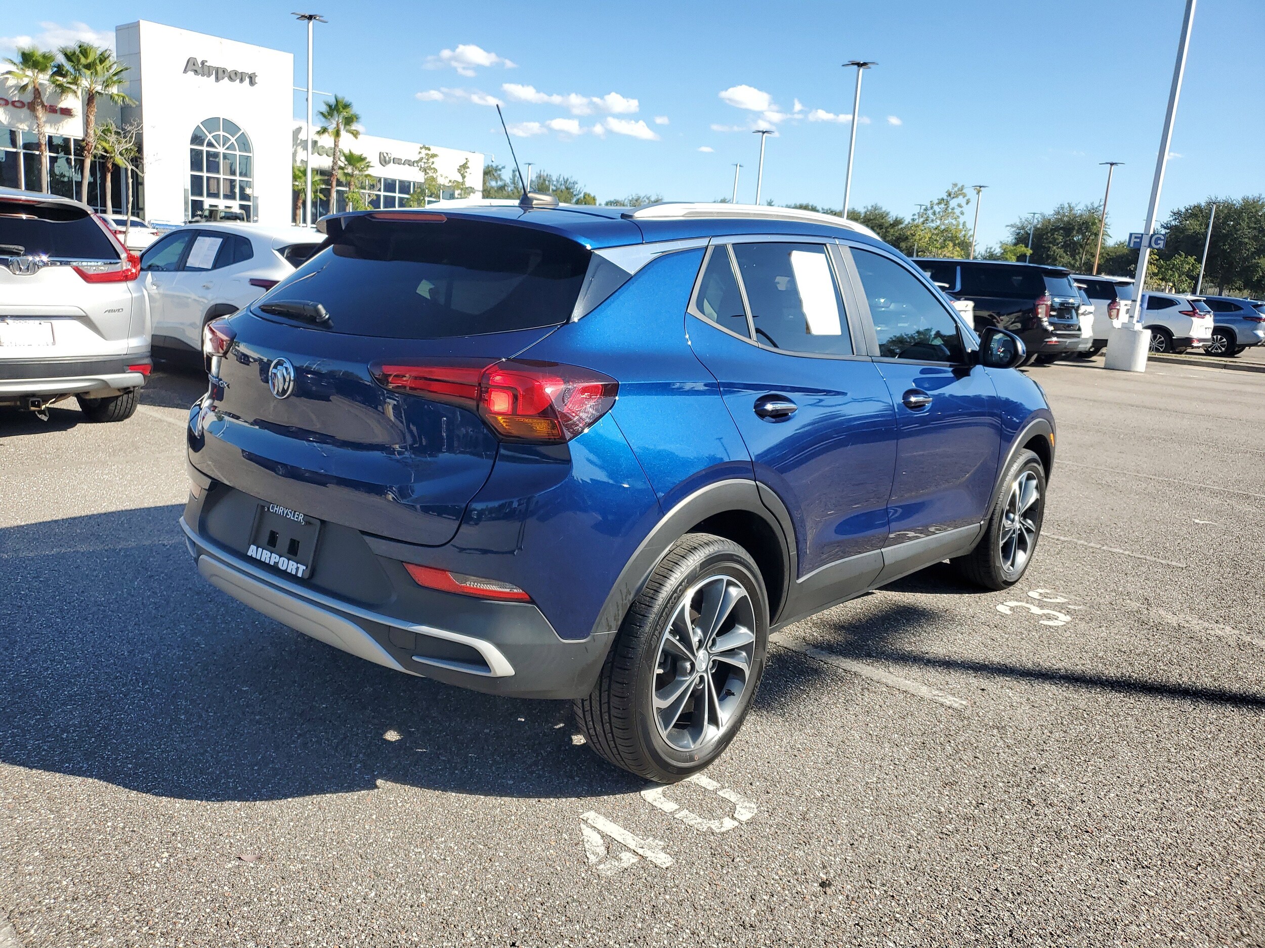 2022 Buick Encore GX Select photo 2