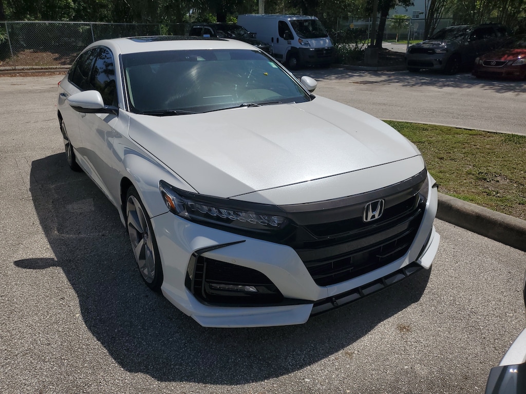 Used 2019 Honda Accord Touring 2.0T Sedan