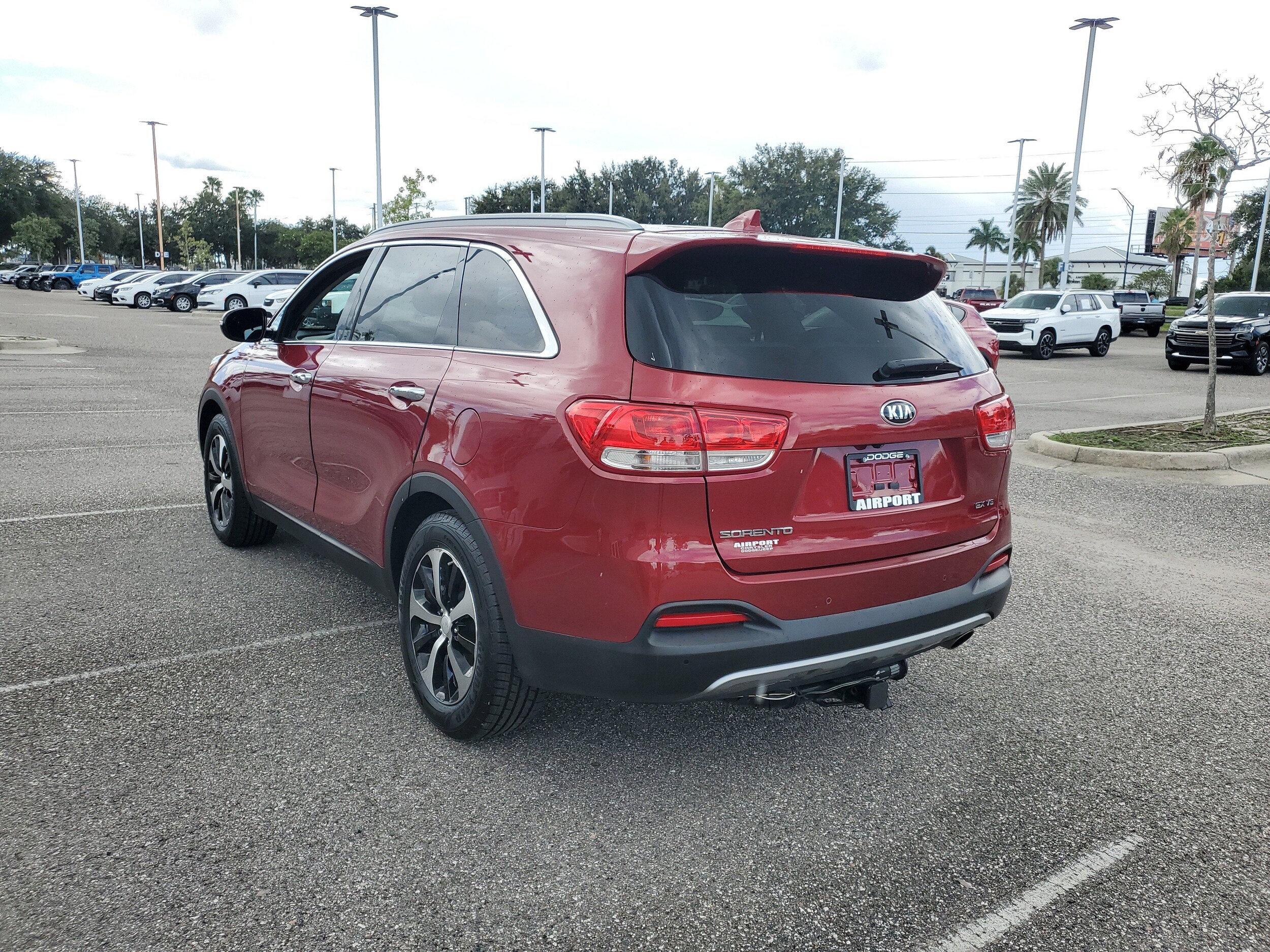 2016 Kia Sorento EX photo 2