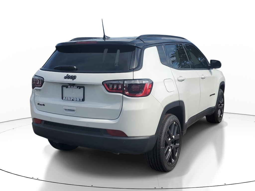 New 2026 Jeep Compass Limited Altitude Limited Altitude 4x4