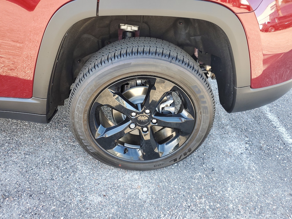 New 2025 Jeep Grand Cherokee Altitude X Altitude X 4x2