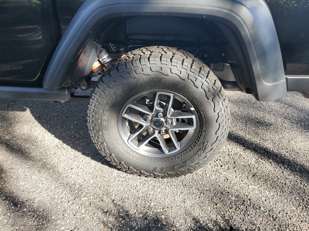 New 2025 Jeep Gladiator Mojave Mojave 4x4