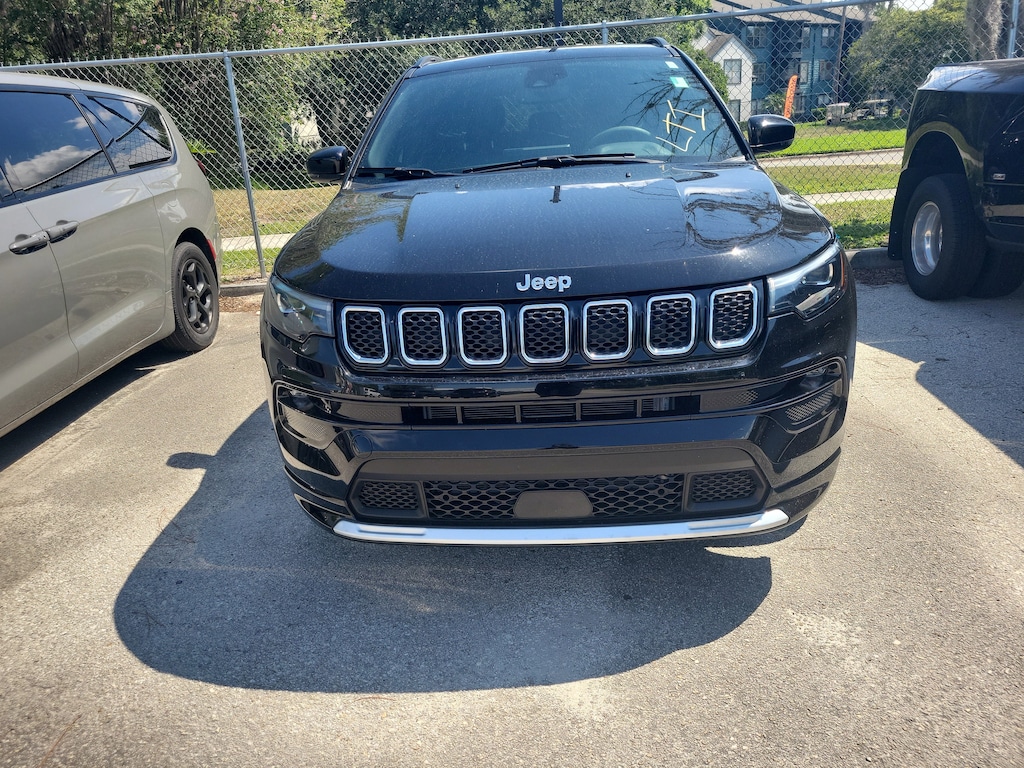 Used 2024 Jeep Compass Limited SUV