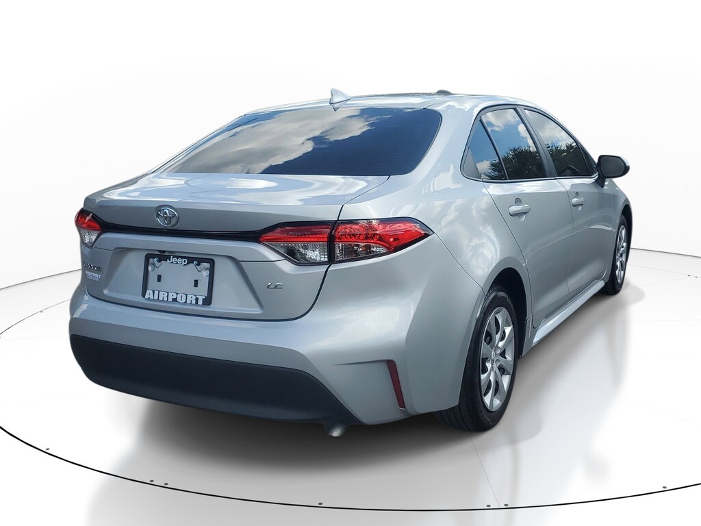 Used 2024 Toyota Corolla LE Sedan
