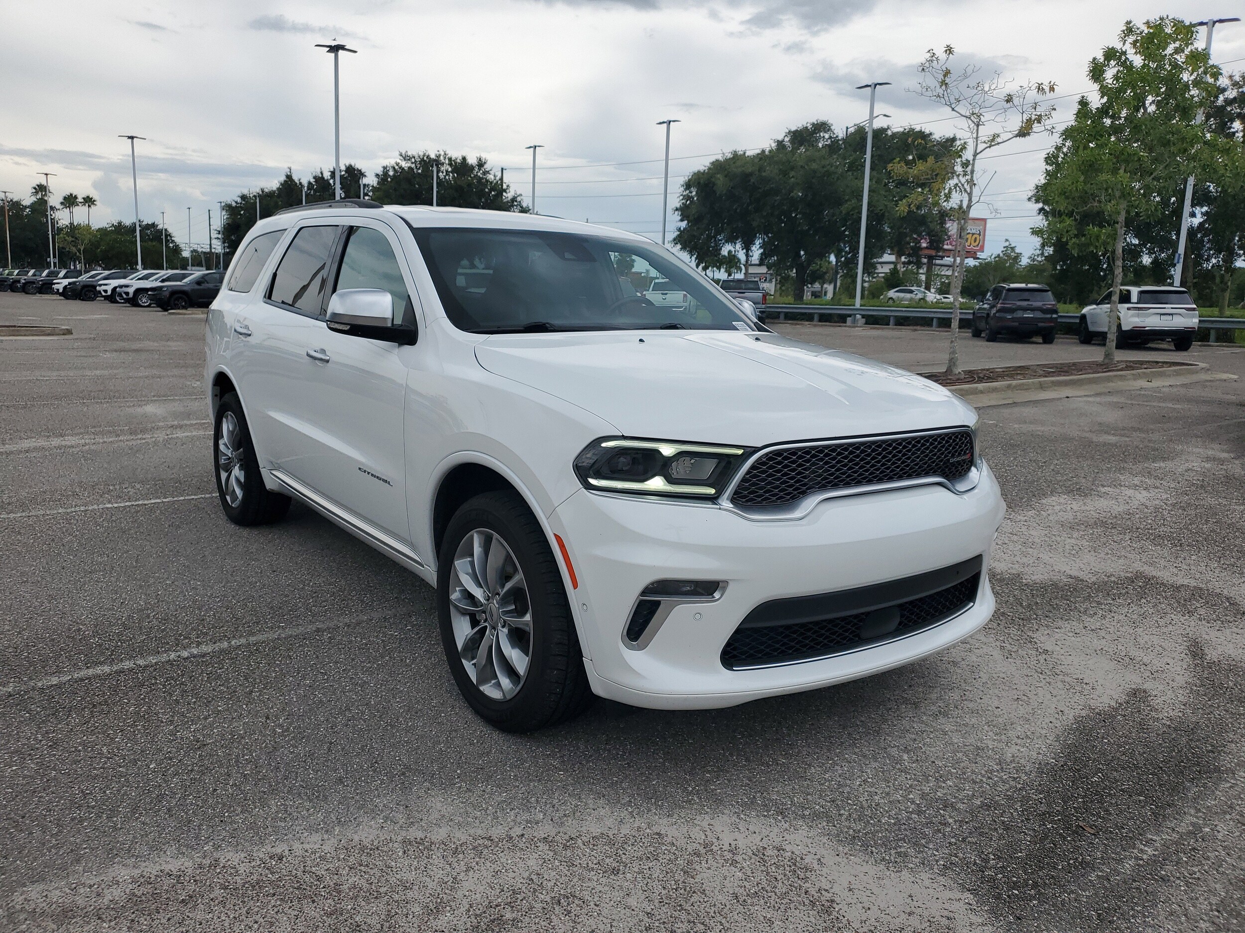 2022 Dodge Durango Citadel photo 2