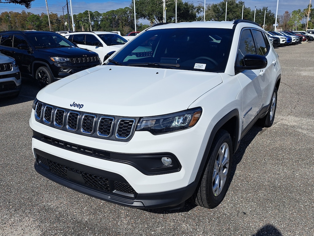 New 2026 Jeep Compass Latitude Latitude 4x4