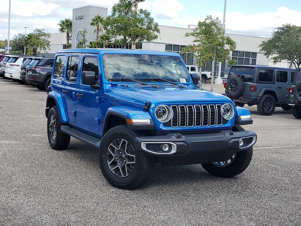 New 2026 Jeep Wrangler Sahara Sahara 4x4