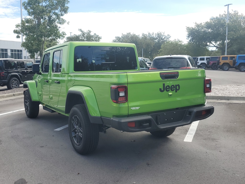 New 2026 Jeep Gladiator Sport S Sport S 4x4