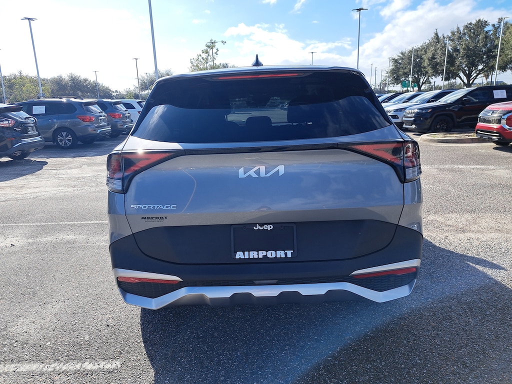 Used 2023 Kia Sportage LX SUV