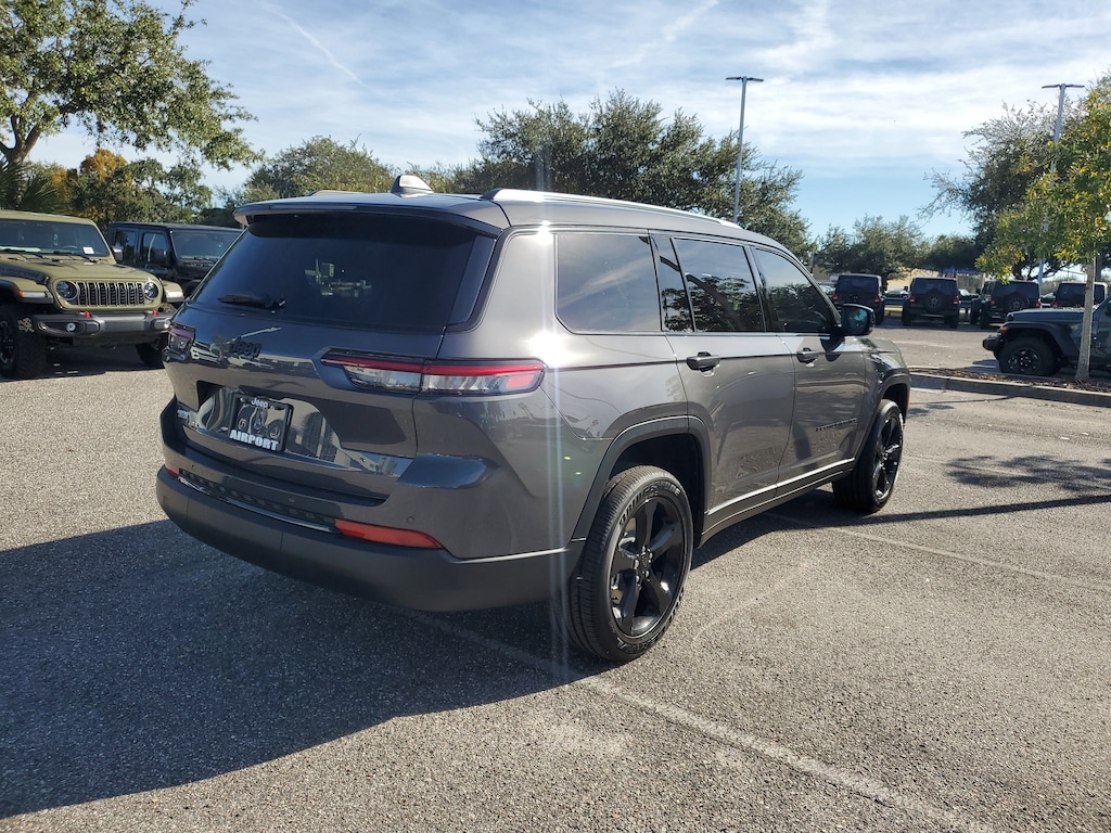 New 2025 Jeep Grand Cherokee L Altitude X Altitude X 4x2