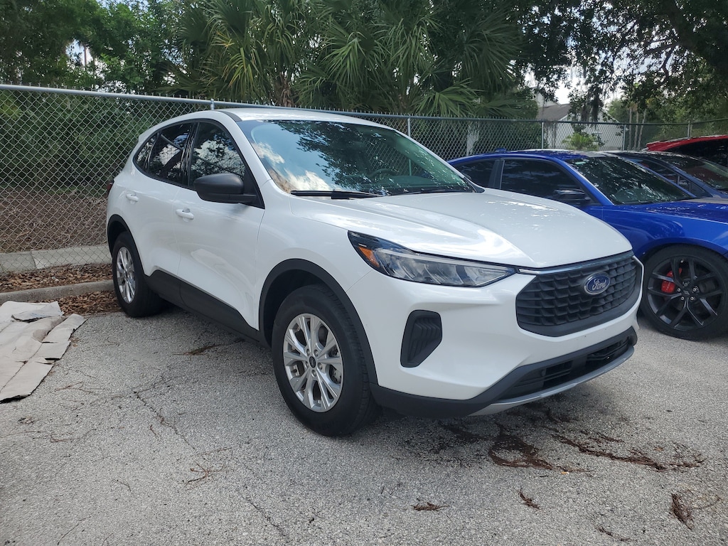 Used 2025 Ford Escape Active SUV