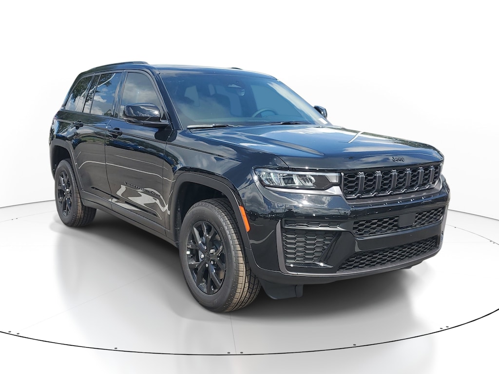 New 2026 Jeep Grand Cherokee Laredo Altitude Laredo Altitude 4x2