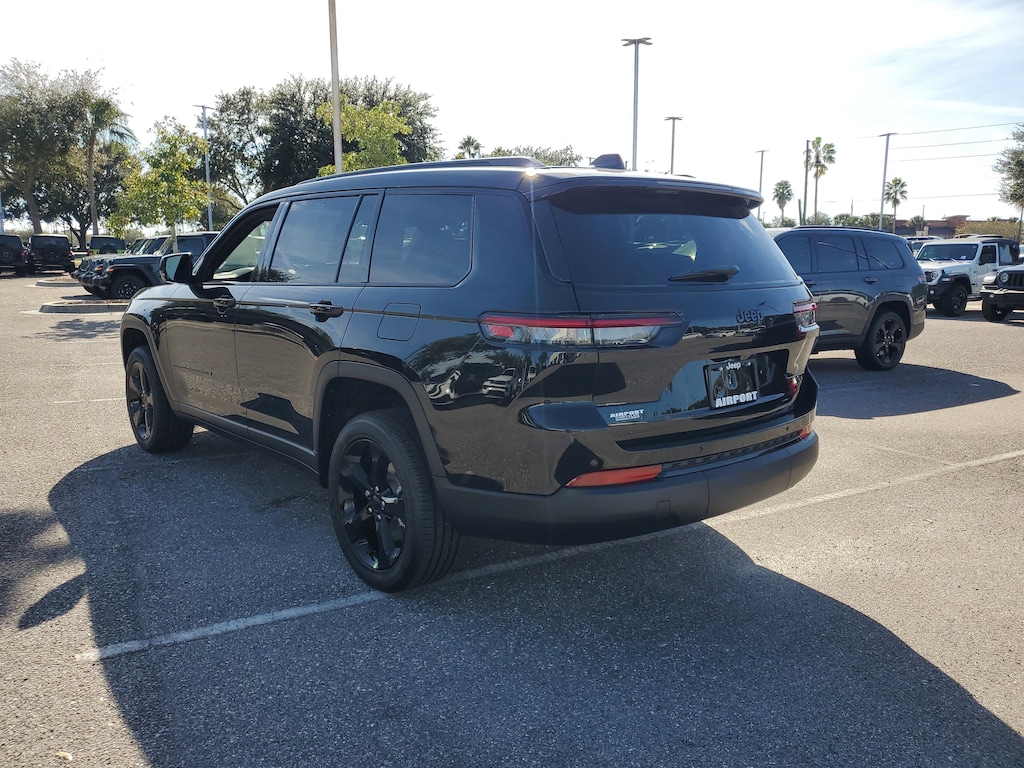 New 2025 Jeep Grand Cherokee L Altitude X Altitude X 4x2