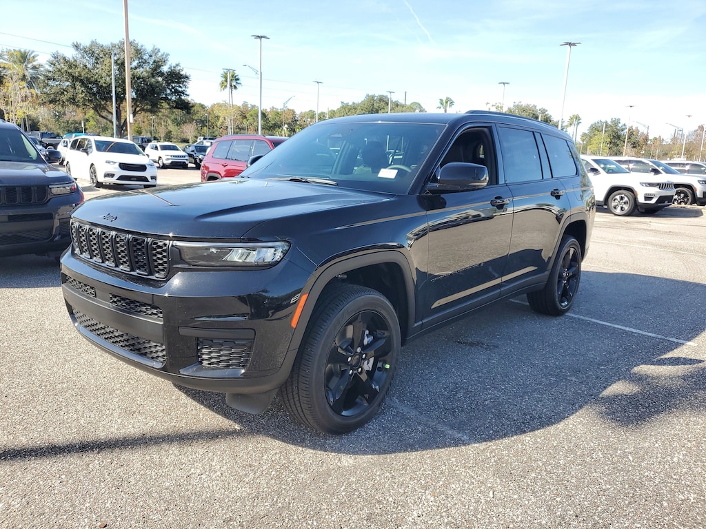 New 2025 Jeep Grand Cherokee L Altitude X Altitude X 4x2