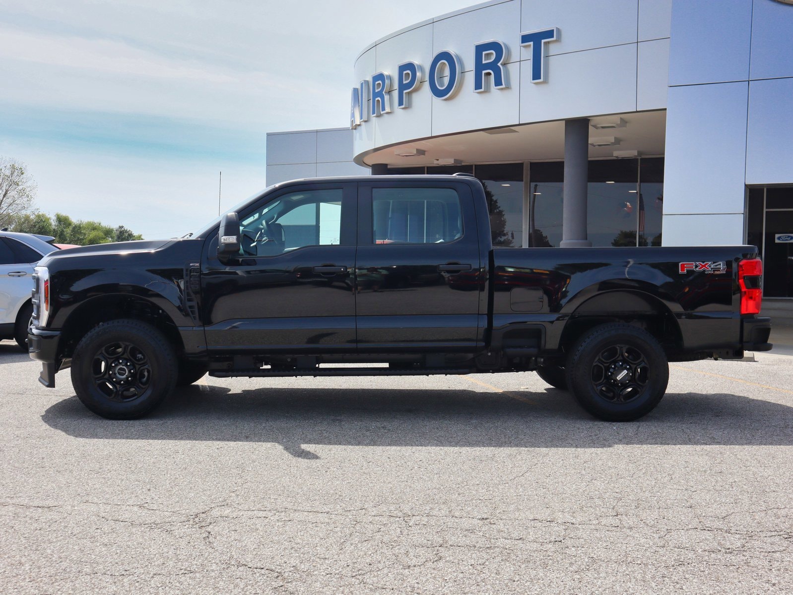 Used 2024 Ford F-250 Super Duty XL with VIN 1FT8W2BA9RED38466 for sale in Florence, KY