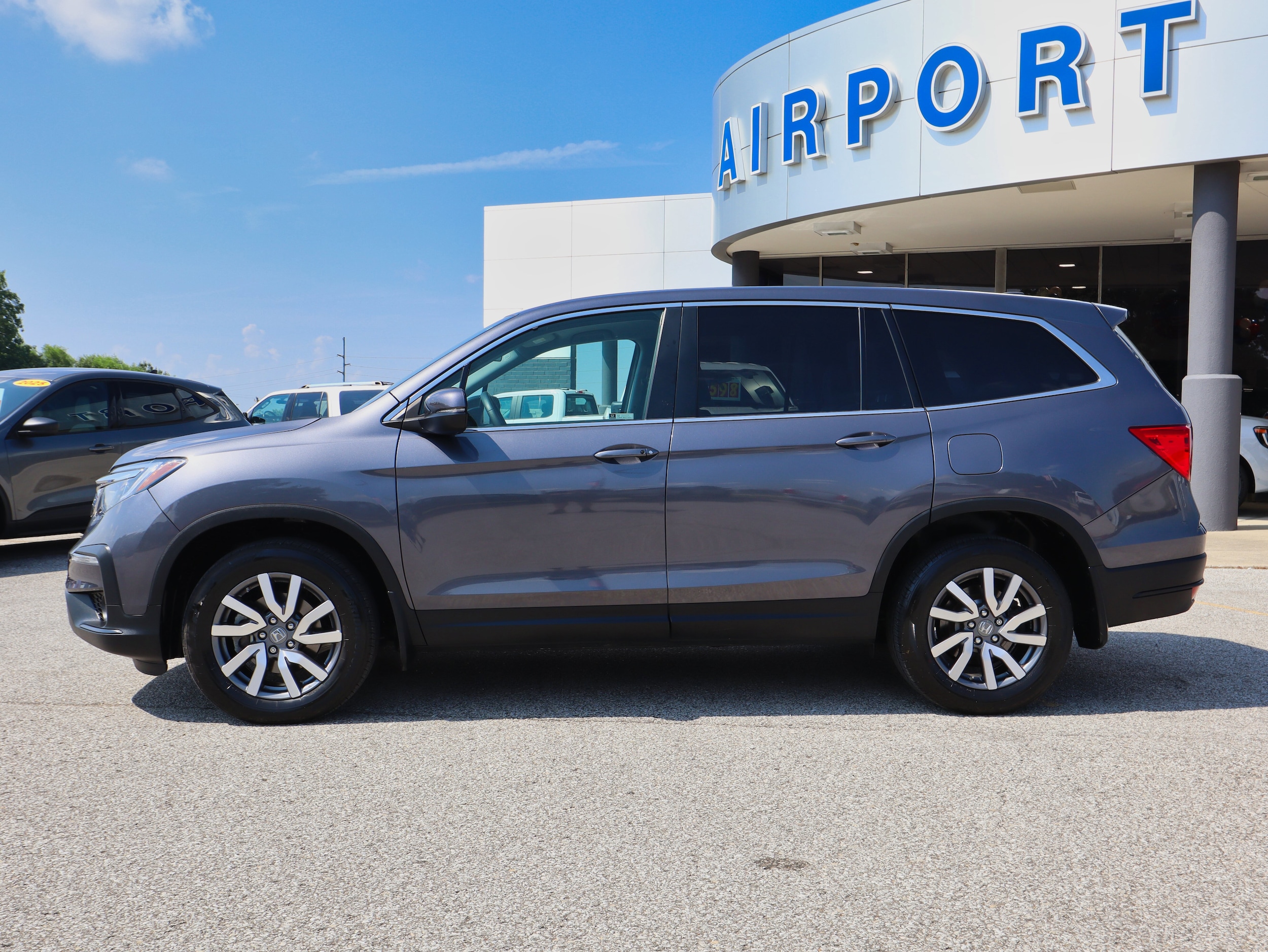 Used 2020 Honda Pilot EX with VIN 5FNYF6H35LB034685 for sale in Florence, KY