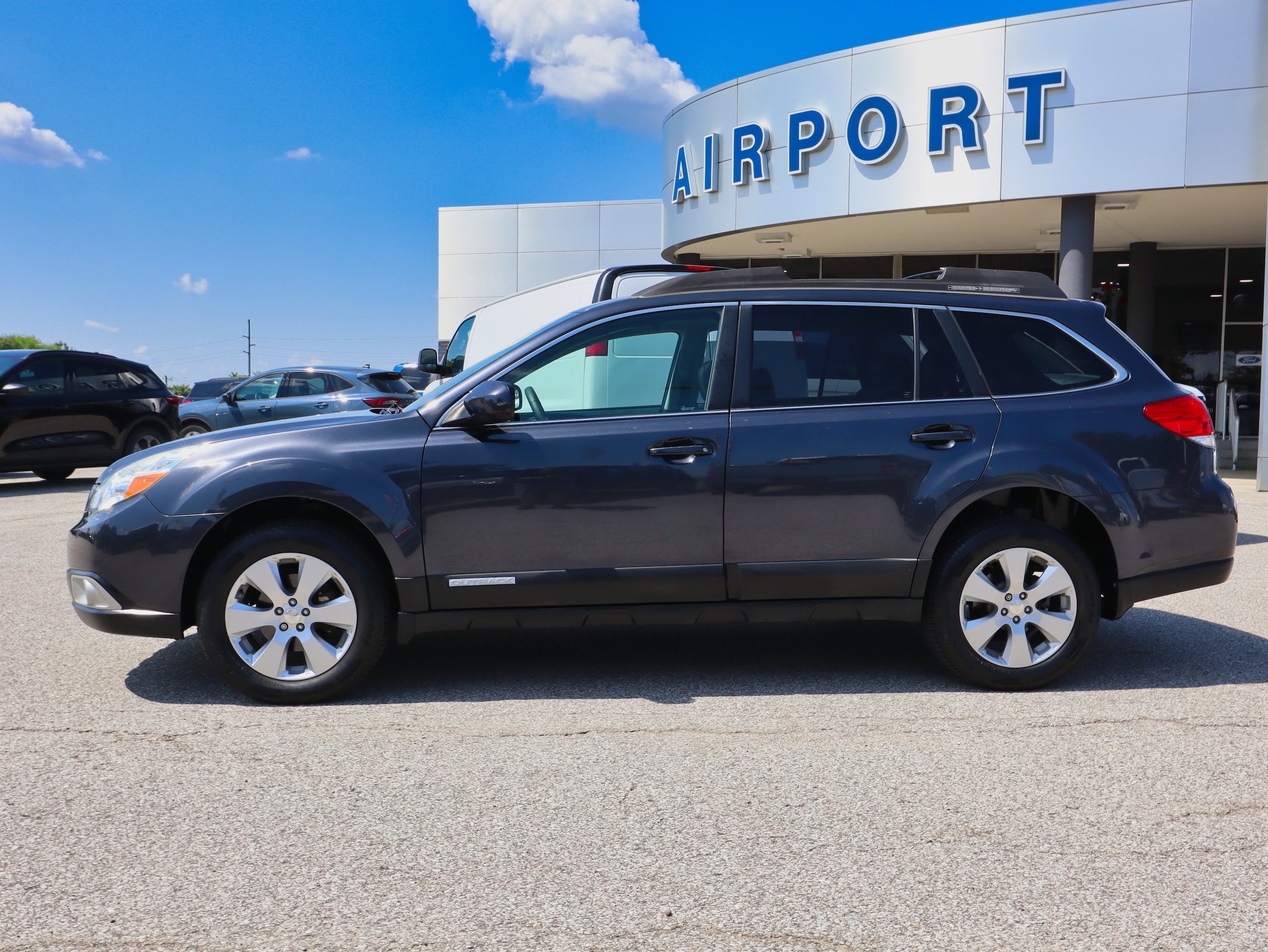 Used 2010 Subaru Outback I Limited with VIN 4S4BRCKC0A3346262 for sale in Florence, KY