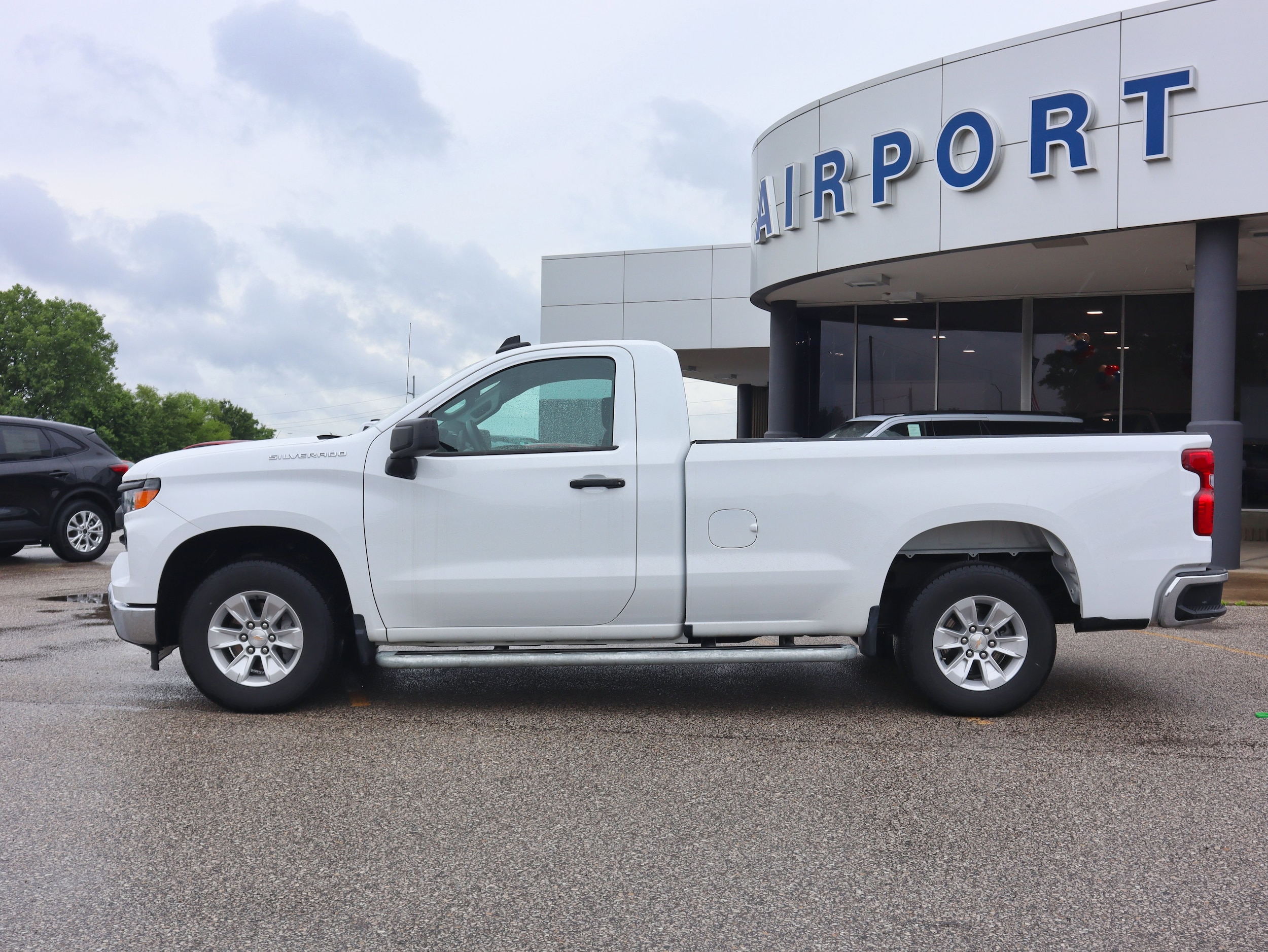 Used 2024 Chevrolet Silverado 1500 Work Truck with VIN 3GCNAAED7RG278665 for sale in Florence, KY