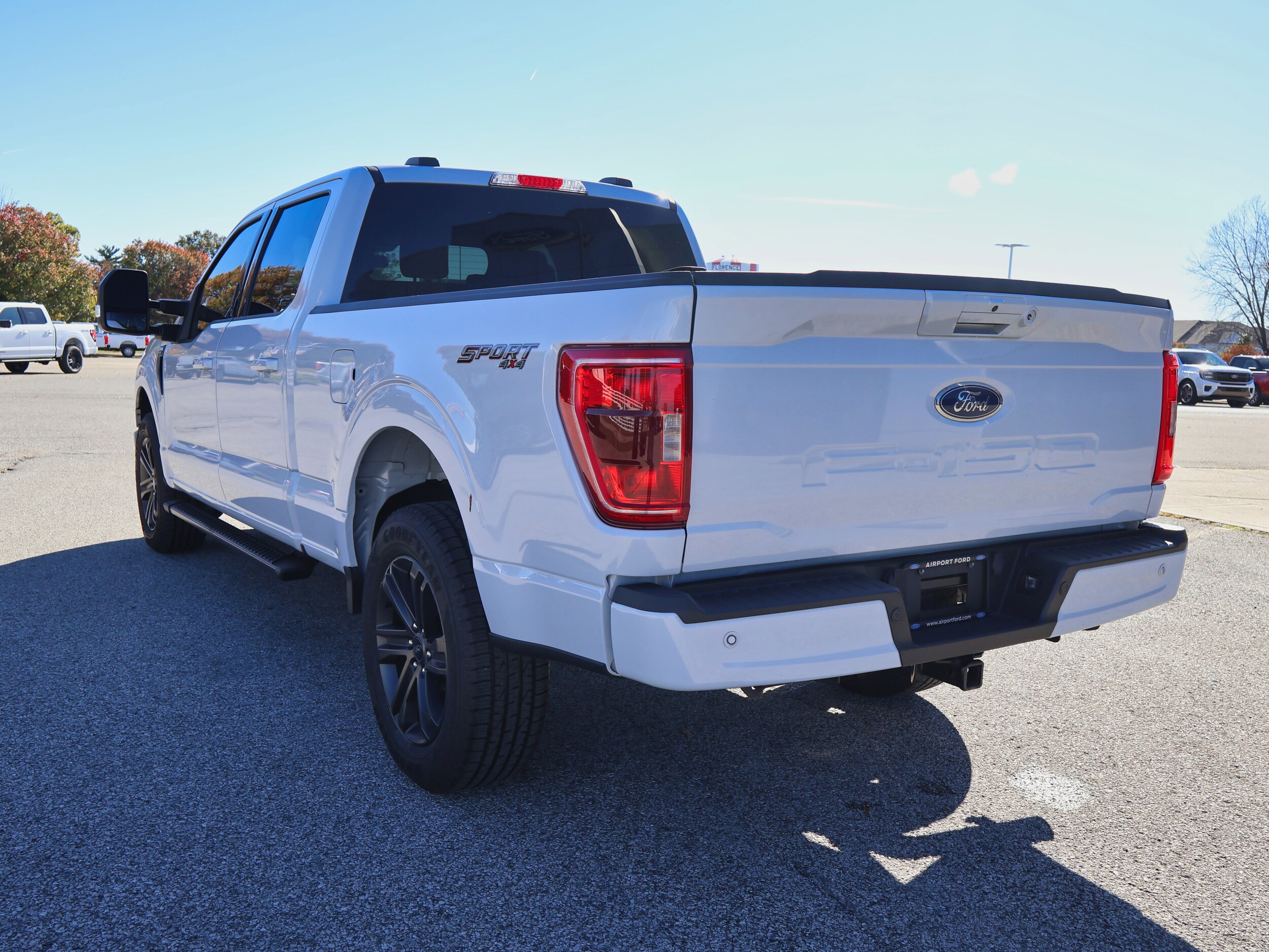 2022 Ford F-150 XLT photo 2