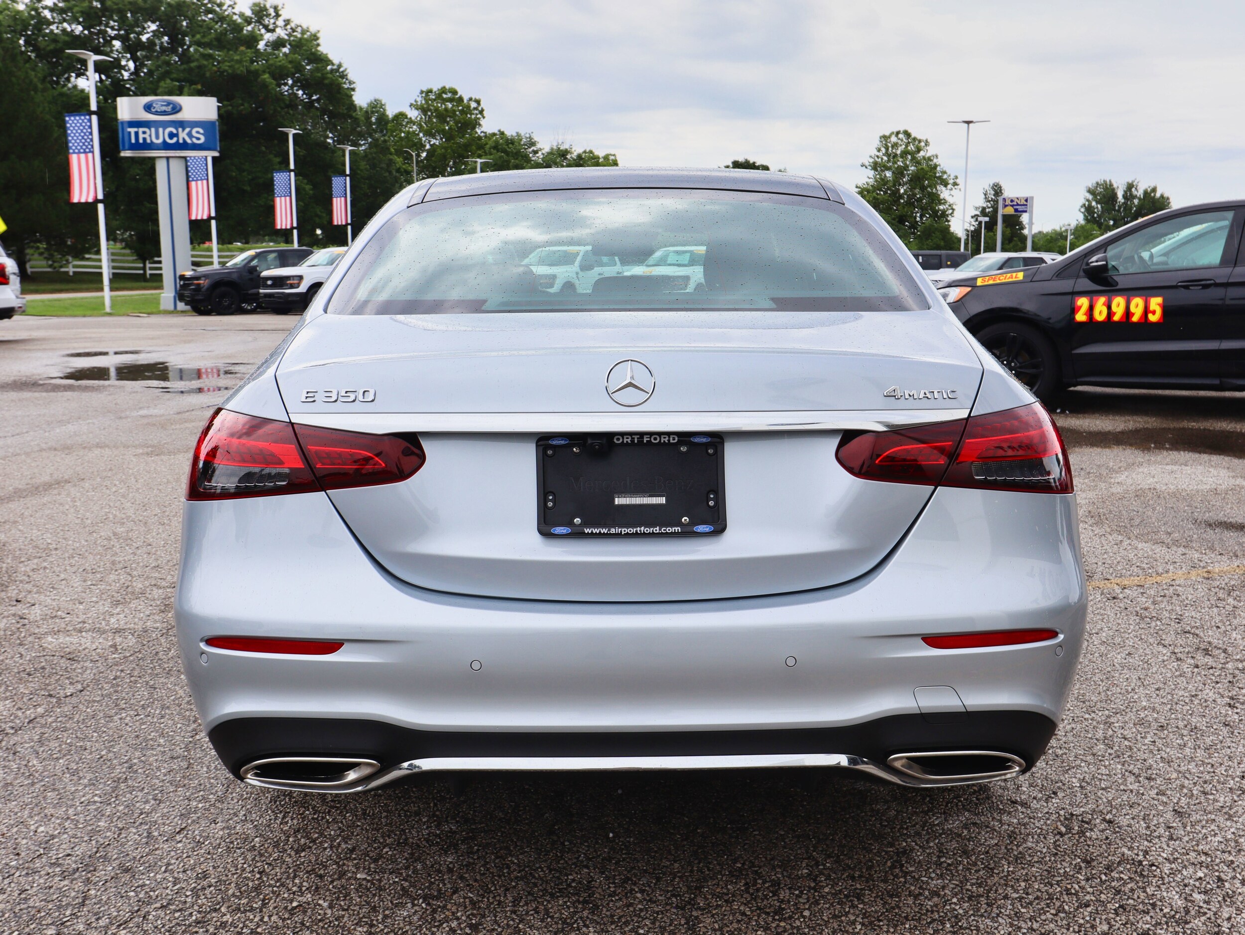 2021 Mercedes Benz E 350 photo 4