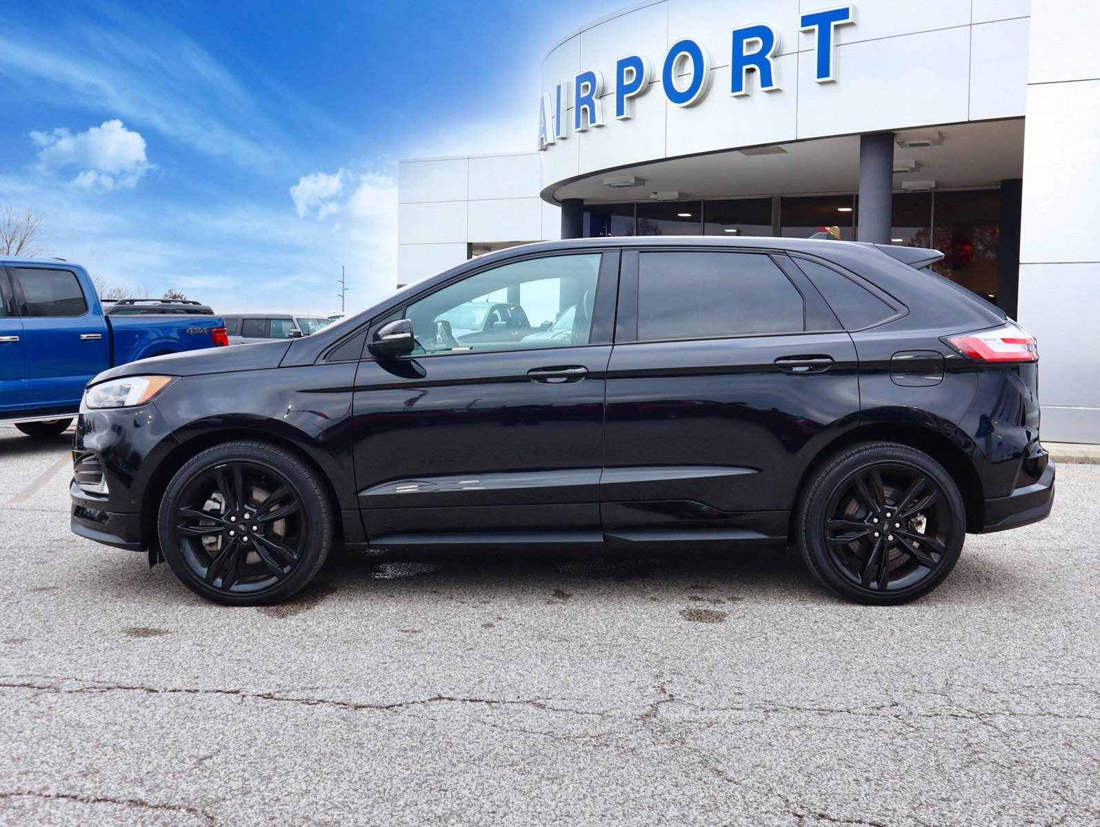 Used 2022 Ford Edge ST with VIN 2FMPK4AP2NBA19114 for sale in Florence, KY