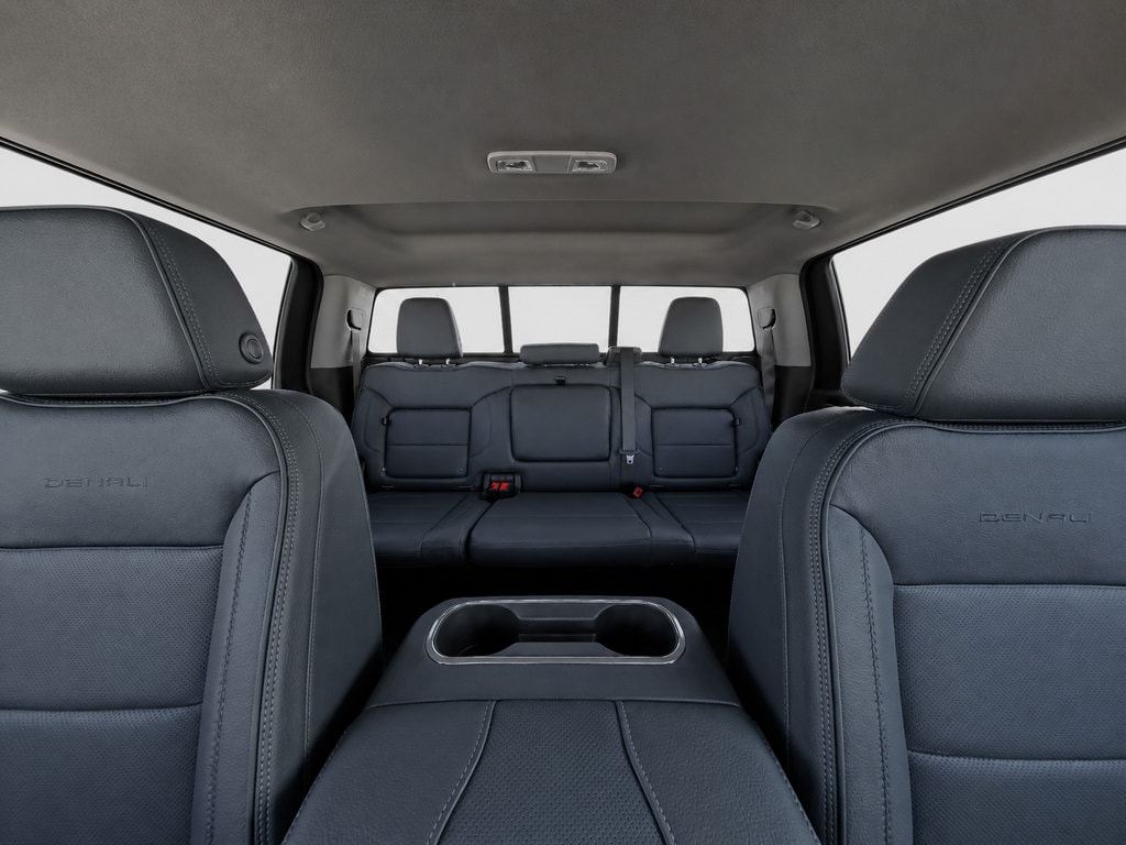 2026 GMC Sierra 3500HD Denali - Photo 13