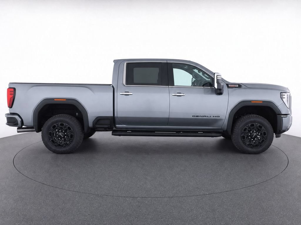2026 GMC Sierra 3500HD Denali - Photo 8