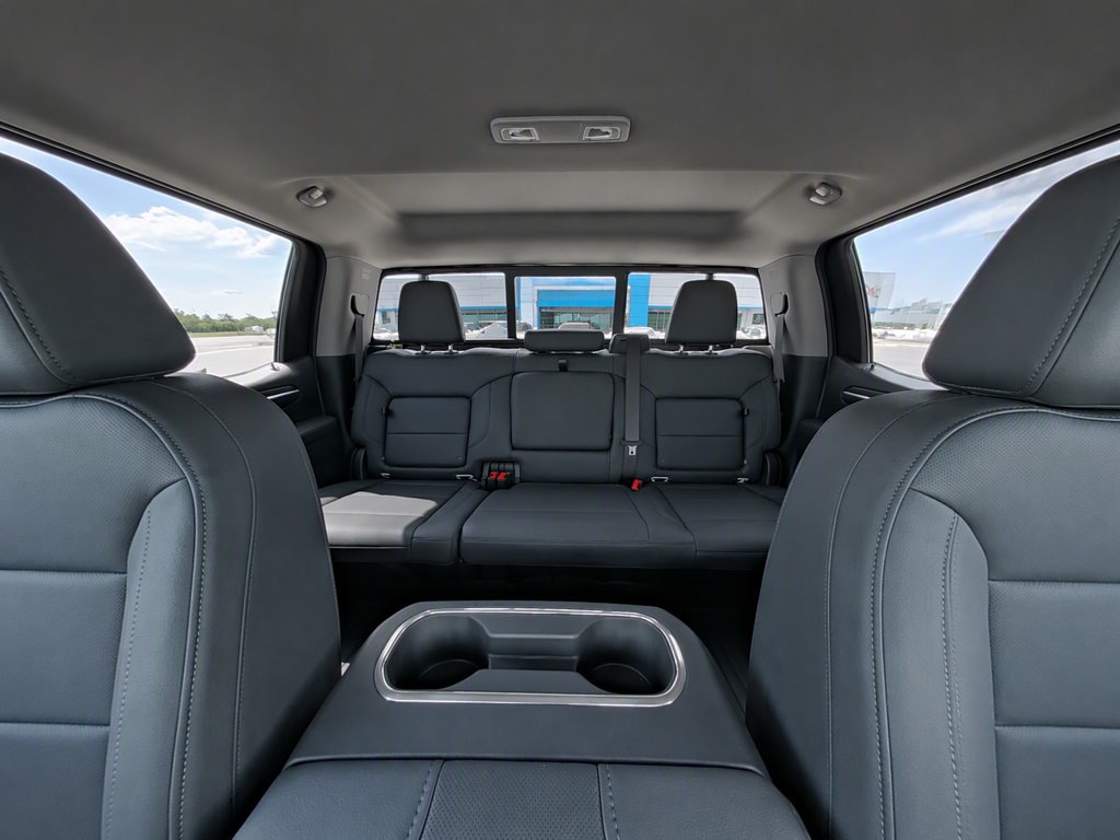 2026 GMC Sierra 1500 SLT - Photo 14