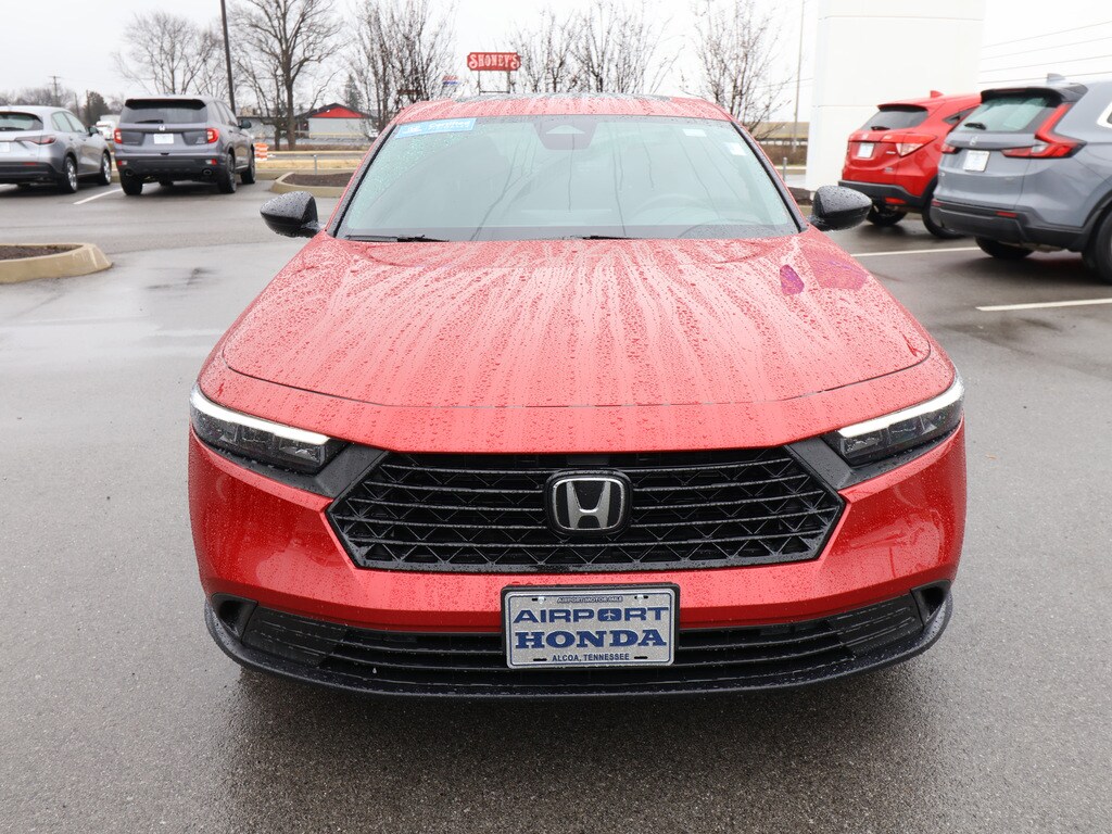 2023 Honda Accord Hybrid Sport photo 2