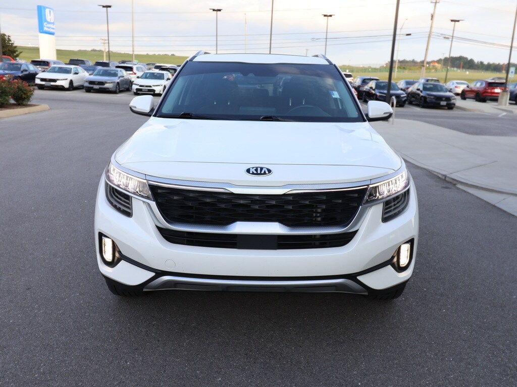 2021 Kia Seltos SX photo 2