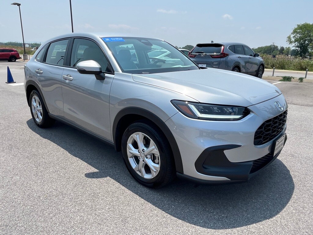 2025 Honda HR-V LX 2WD photo 3